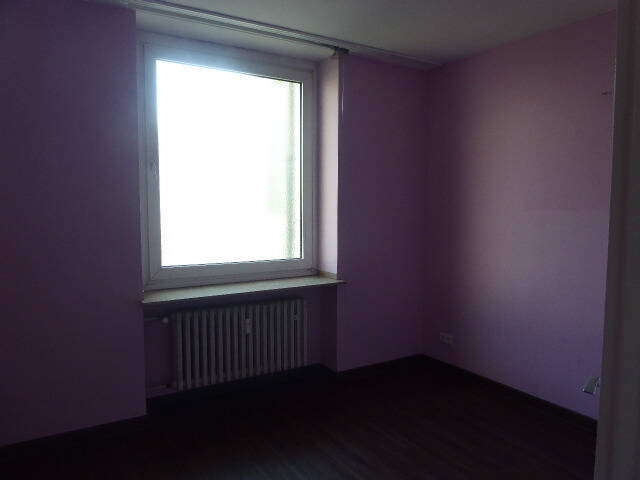 Gewerbeobjekt Düsseldorf Rath - 8 Zimmer, 156 m&sup2;, 350.000&euro; | Angebot:25665195