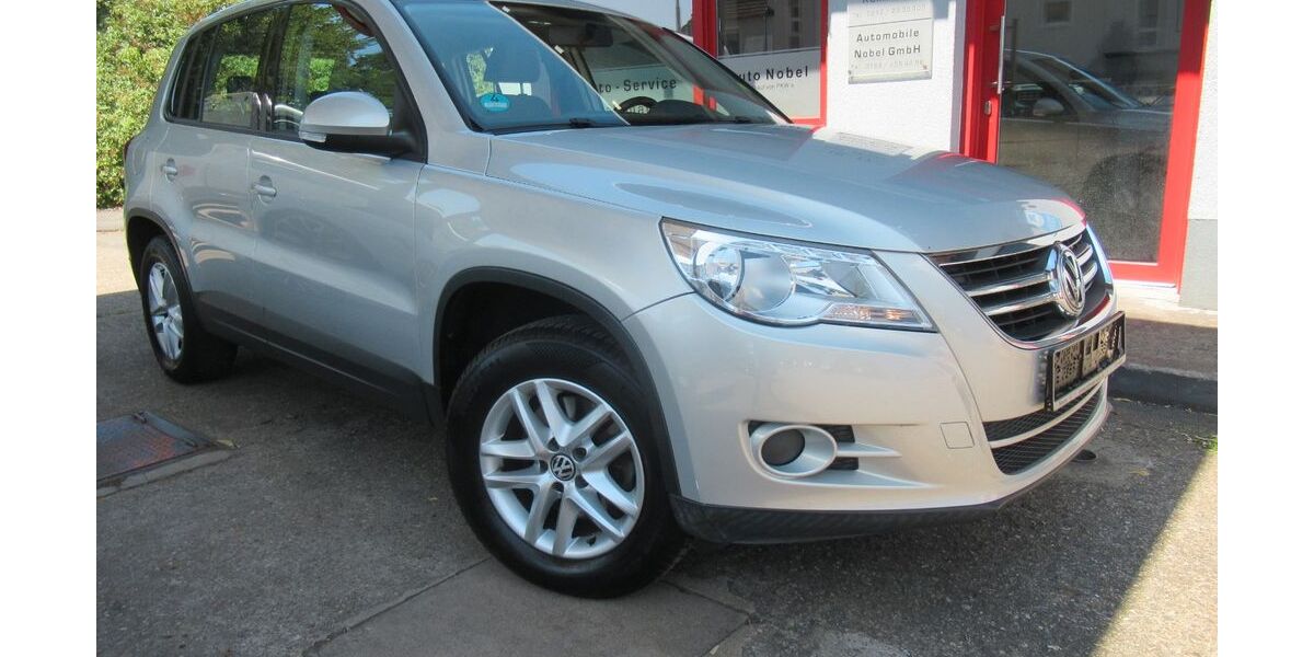 VW Tiguan 182.000 km 4.900 &euro; Solingen 42697