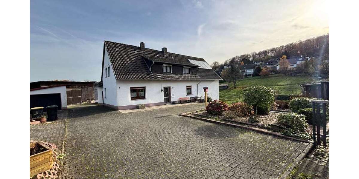 Einfamilienhaus Lindlar - 15 Zimmer, 208 m&sup2;, 495.000&euro; | Angebot:24668244