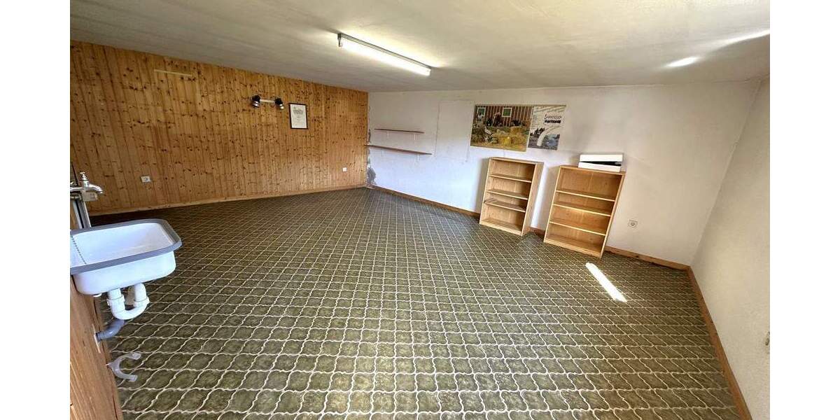 Einfamilienhaus Halver Carthausen - 6 Zimmer, 122 m&sup2;, 179.000&euro; | Angebot:23825052