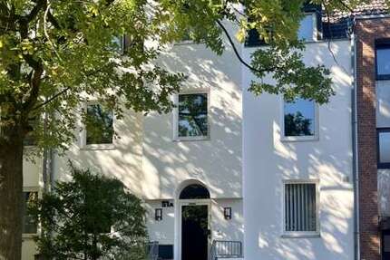Haus Köln / Alt-Bocklemünd Bocklemünd - 11 Zimmer, 326 m&sup2;, 1.285.000&euro; | Angebot:27666204