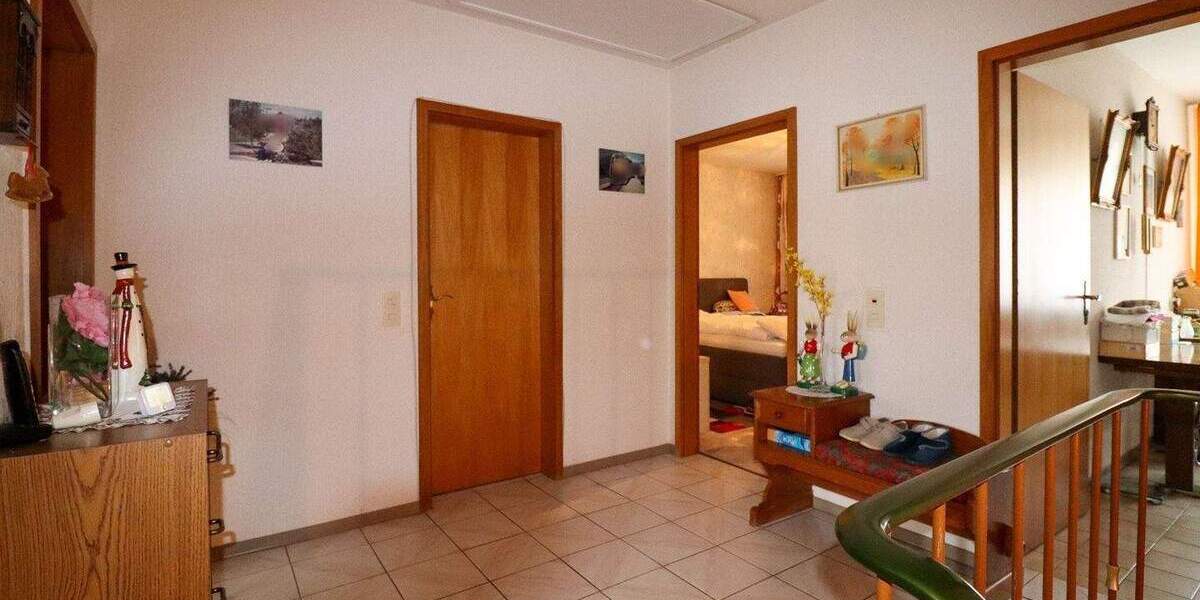 Reihenendhaus Leverkusen Quettingen - 5 Zimmer, 151 m&sup2;, 599.000&euro; | Angebot:25687010