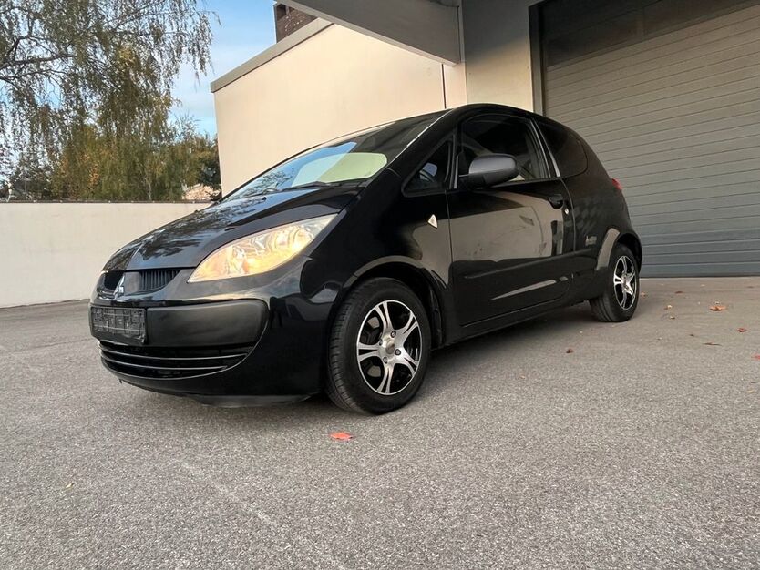 Mitsubishi Colt 168.000 km 2.500 € Essen 45141