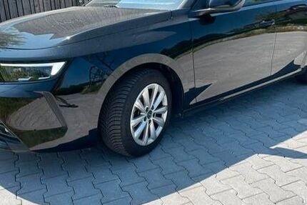 Opel Astra 33.000 km 15.000 &euro; Köln 51147