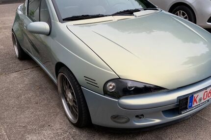 Opel Tigra 98.000 km 6.995 &euro; Köln 51107
