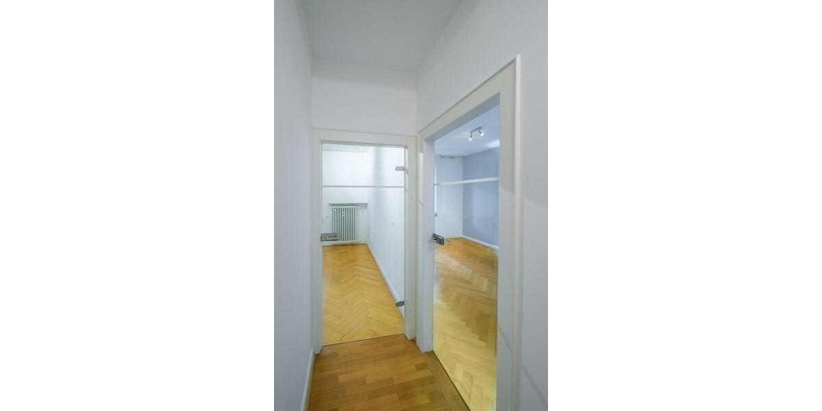 Erdgeschoßwohnung Düsseldorf Stadtbezirk 2 - 2 Zimmer, 43 m&sup2;, 715&euro; | Angebot:26222322