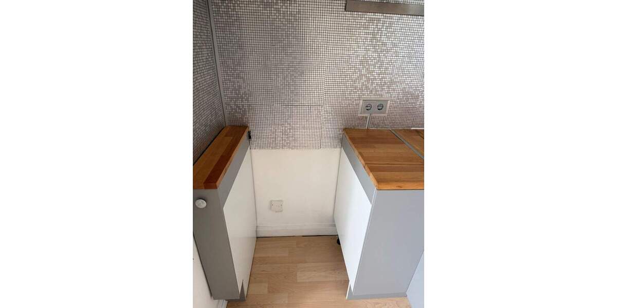 Etagenwohnung Düsseldorf Flingern Nord - 2 Zimmer, 56 m&sup2;, 600&euro; | Angebot:24827328