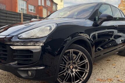 Porsche Cayenne 250.000 km 22.950 € Köln 50674
