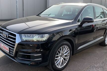 Audi Q7 232.000 km 22.999 &euro; Bergisch Gladbach 51465