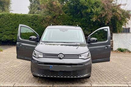 VW Caddy Maxi 58.653 km 32.300 € Essen 45359