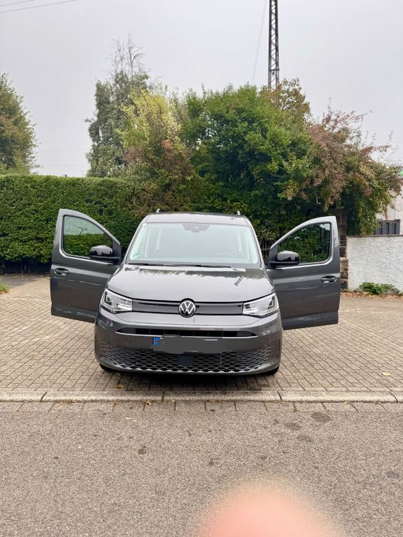 VW Caddy Maxi 58.653 km 32.300 € Essen 45359