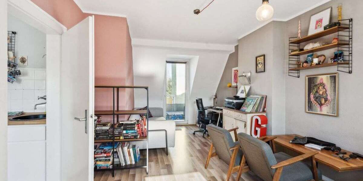Etagenwohnung Düsseldorf Oberbilk - 2 Zimmer, 62 m&sup2;, 199.000&euro; | Angebot:26612979