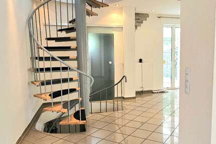 Haus zum Kaufen in Essen 249.000 € 86.83 m² 3 zimmer