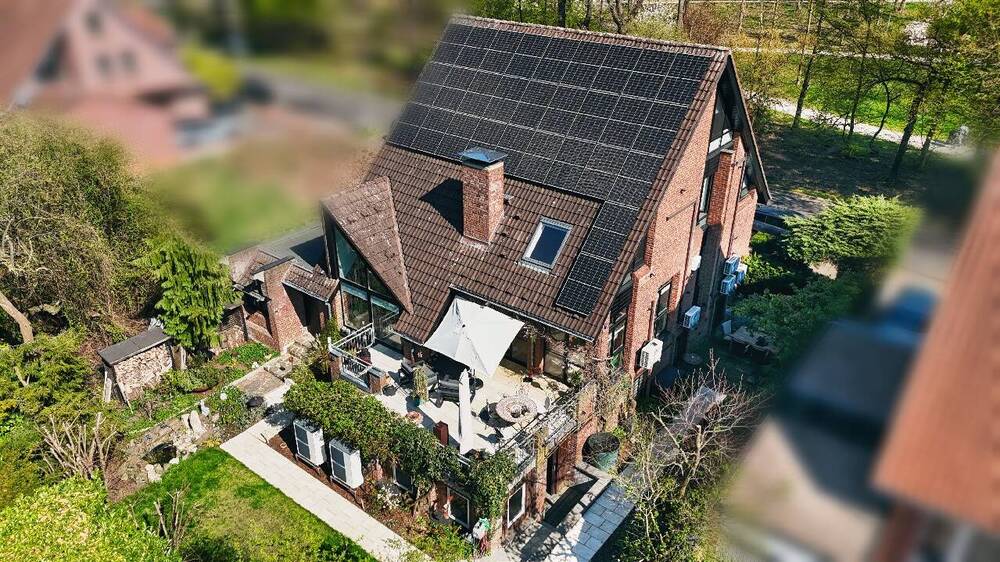 Einfamilienhaus Neuss Furth-Mitte - 9 Zimmer, 302 m&sup2;, 1.250.000&euro; | Angebot:23939467