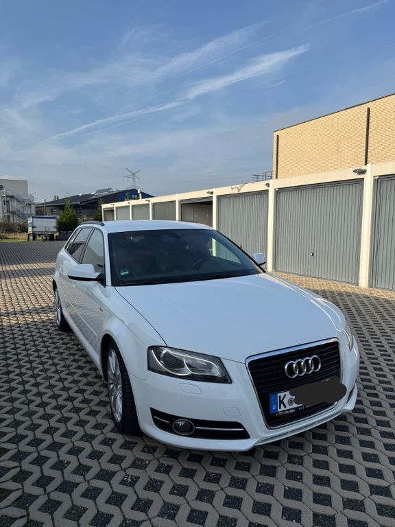 Audi A3 197.000 km 9.000 € Köln 51105