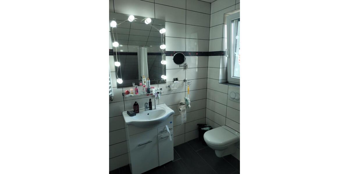 Dachgeschoßwohnung Wuppertal Gemarkung Ronsdorf - 1 Zimmer, 55 m&sup2;, 650&euro; | Angebot:26382981