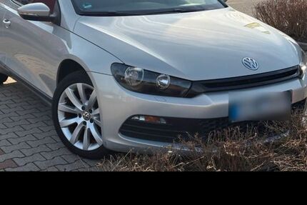 VW Scirocco 98.000 km 8.200 &euro; Köln 50859