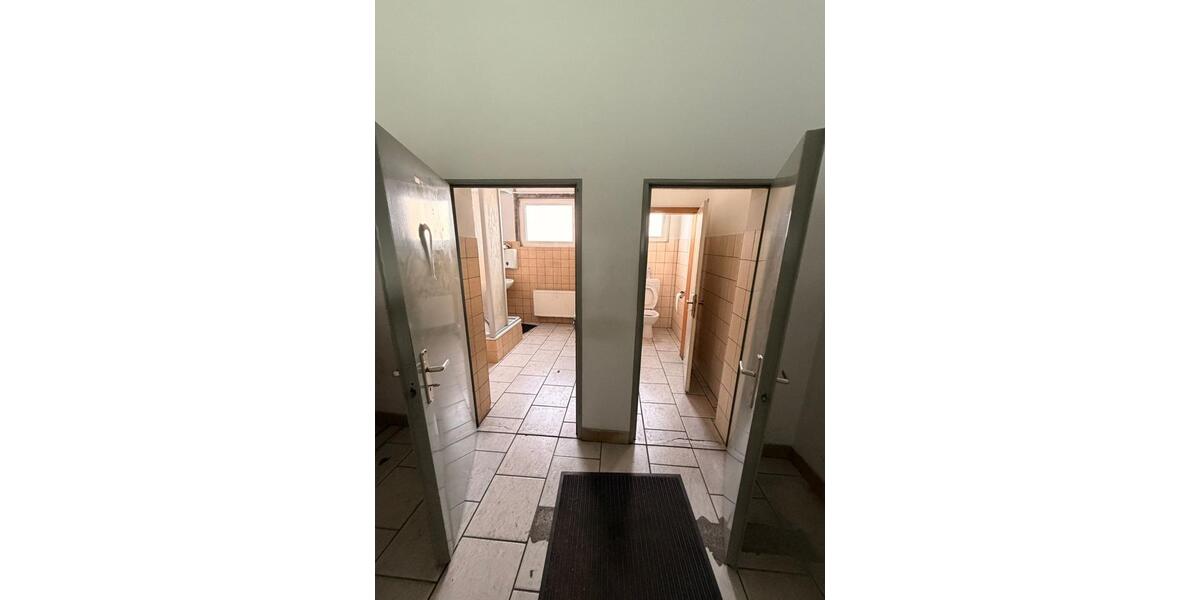 Gewerbeobjekt Remscheid Lüttringhausen - 3.100&euro; | Angebot:24773843