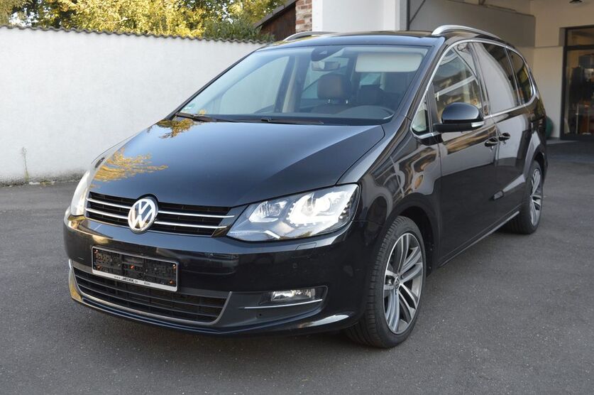 VW Sharan 149.900 km 25.990 € Köln Ostheim 51107