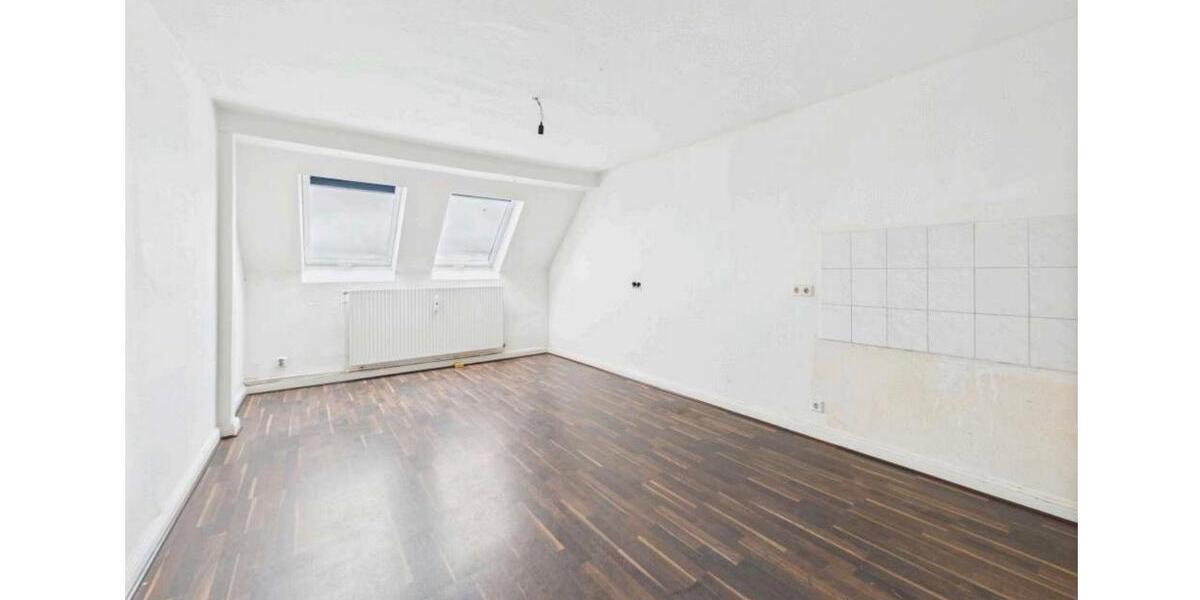 Dachgeschoßwohnung Wermelskirchen - 3 Zimmer, 89 m&sup2;, 950&euro; | Angebot:26194914