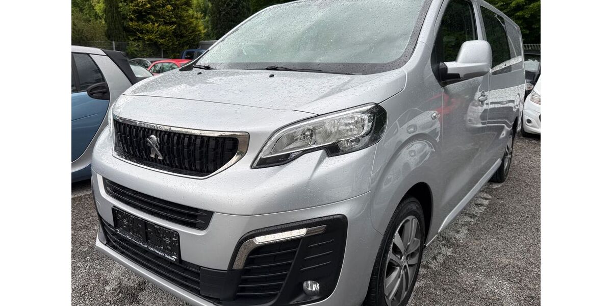 Peugeot Expert 215.028 km 12.990 € Bergisch Gladbach 51467