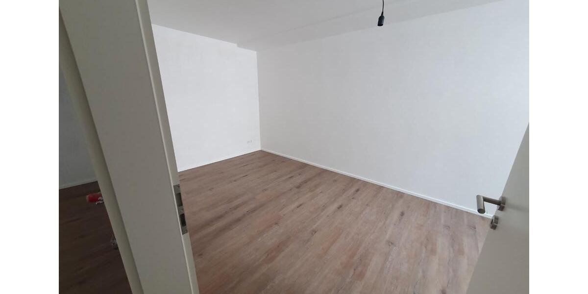 Etagenwohnung Bergisch Gladbach Alt-Frankenforst - 3 Zimmer, 114 m&sup2;, 1.550&euro; | Angebot:27624008