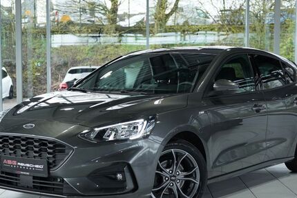 Ford Focus 72.000 km 18.800 &euro; Remscheid/NRW 42855