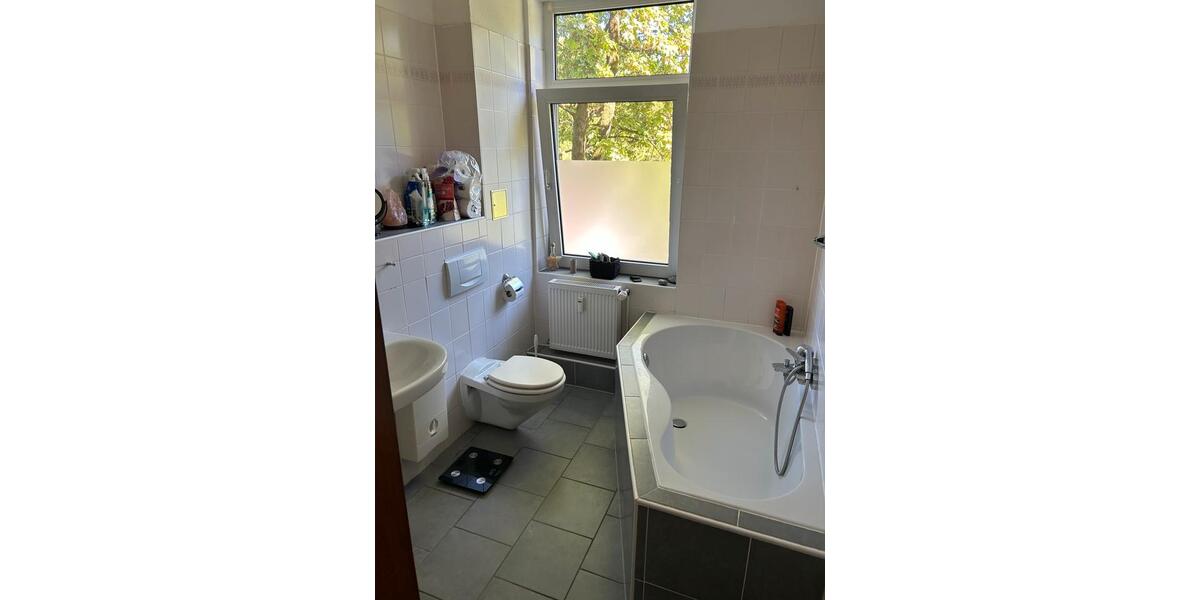 Etagenwohnung Wermelskirchen - 2 Zimmer, 66 m&sup2;, 840&euro; | Angebot:26429980