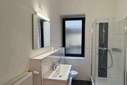 Wohnung Düsseldorf Stadtmitte - 2 Zimmer, 74 m&sup2;, 1.036&euro; | Angebot:26028027