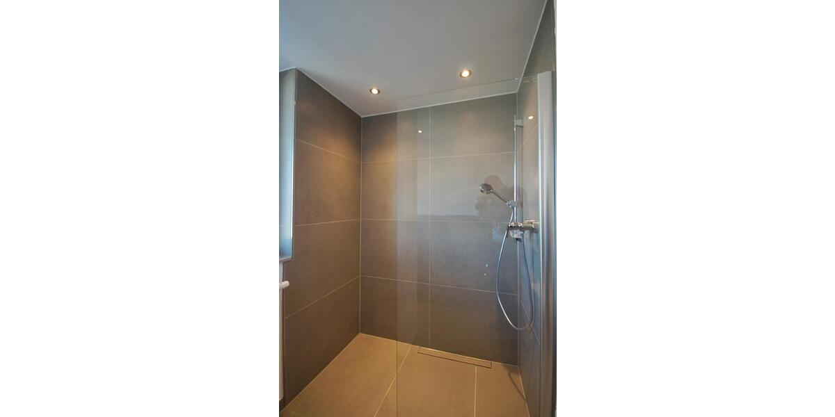 Einfamilienhaus Köln Mülheim - 3 Zimmer, 142 m&sup2;, 2.650&euro; | Angebot:24570740