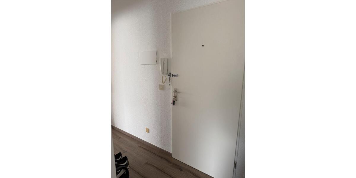 Etagenwohnung Remscheid Lüttringhausen - 1 Zimmer, 33 m&sup2;, 470&euro; | Angebot:25978290