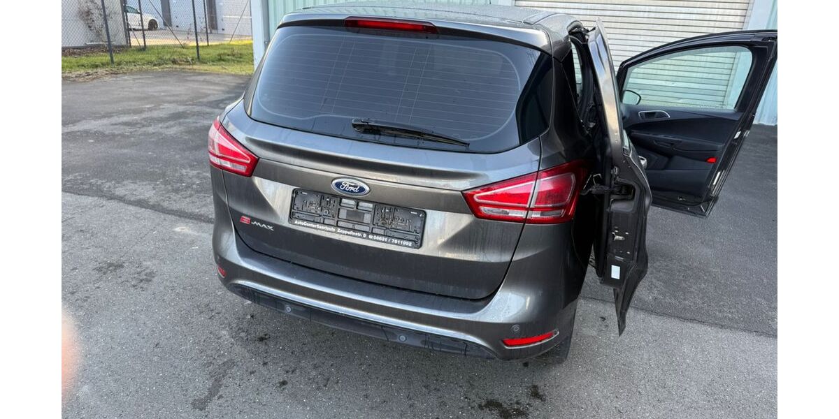 Ford B-Max 183.000 km 4.950 &euro; Wuppertal 42289