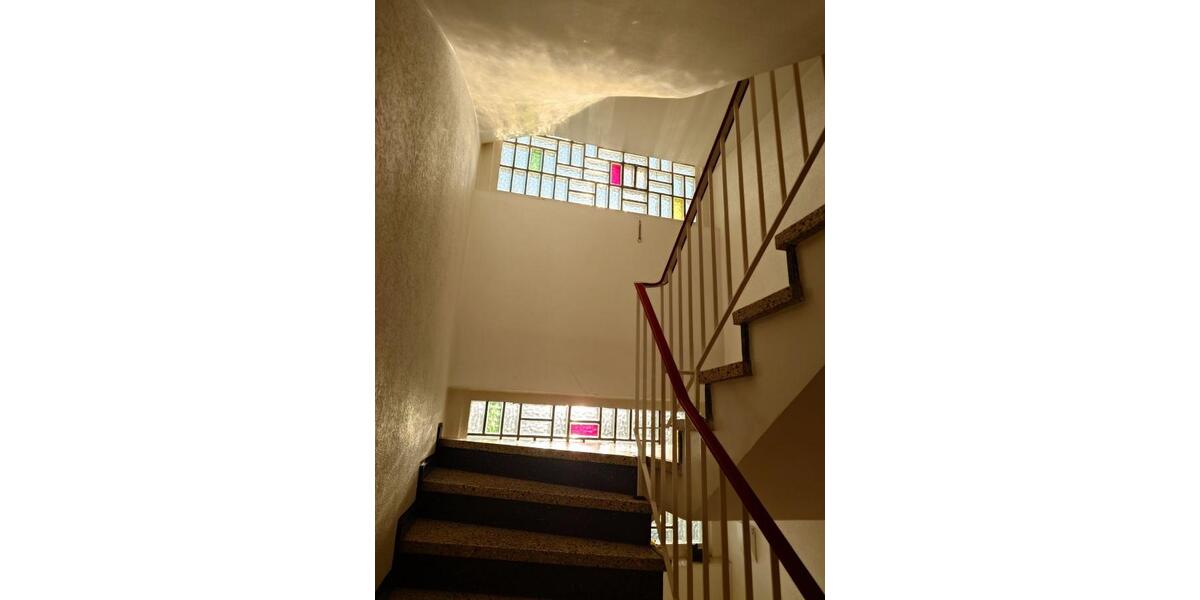 Provisionsfrei* Mehrfamilienhaus mit 4 Garagen in guter Lage - Mehrfamilienhaus, Wohnhaus Essen Stadtbezirk VIII | Angebot:25999211