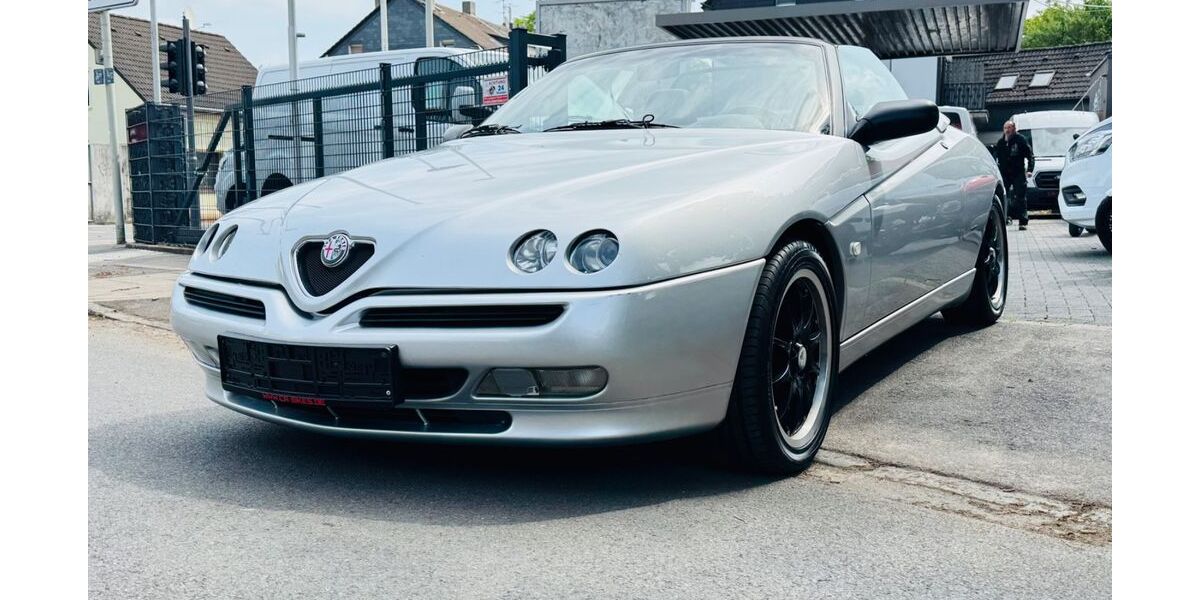 Alfa Romeo Spider 135.450 km 3.400 &euro; Solingen 42697
