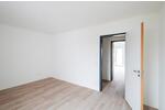 Etagenwohnung Wuppertal Gemarkung Langerfeld - 2 Zimmer, 72 m&sup2;, 903&euro; | Angebot:26456083
