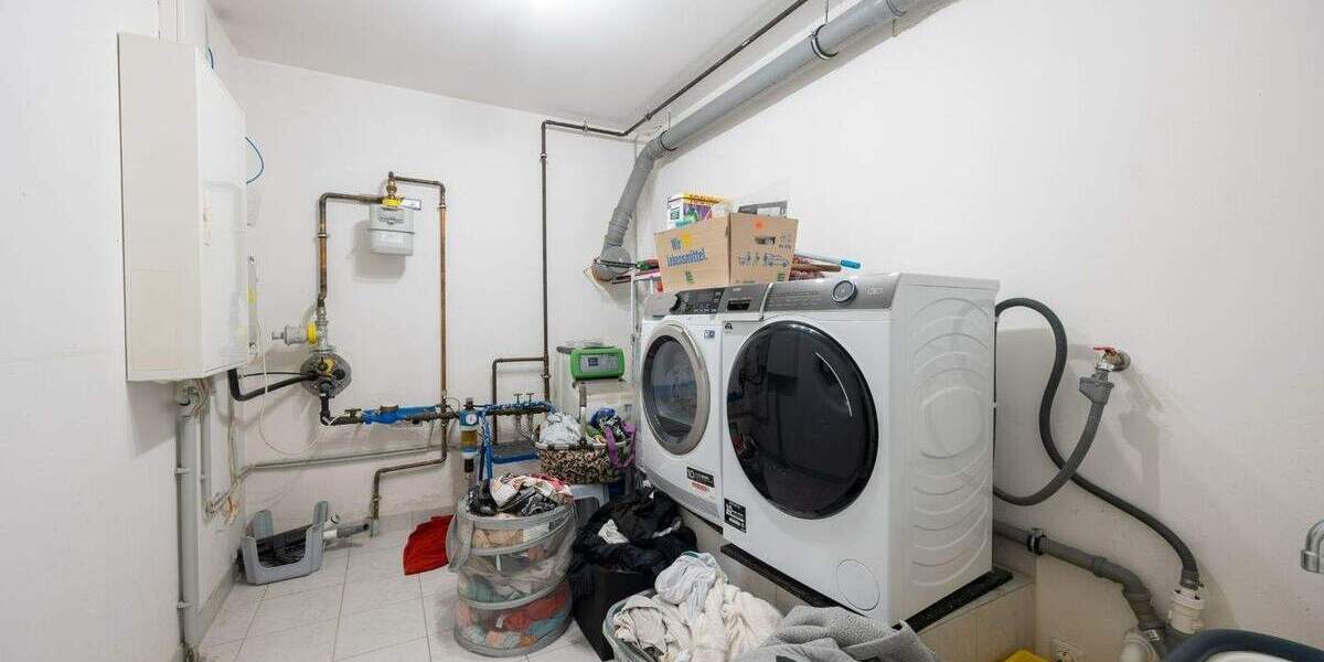 Doppelhaushälfte Neuss Gnadental - 7 Zimmer, 218 m&sup2;, 1.370.000&euro; | Angebot:23950789