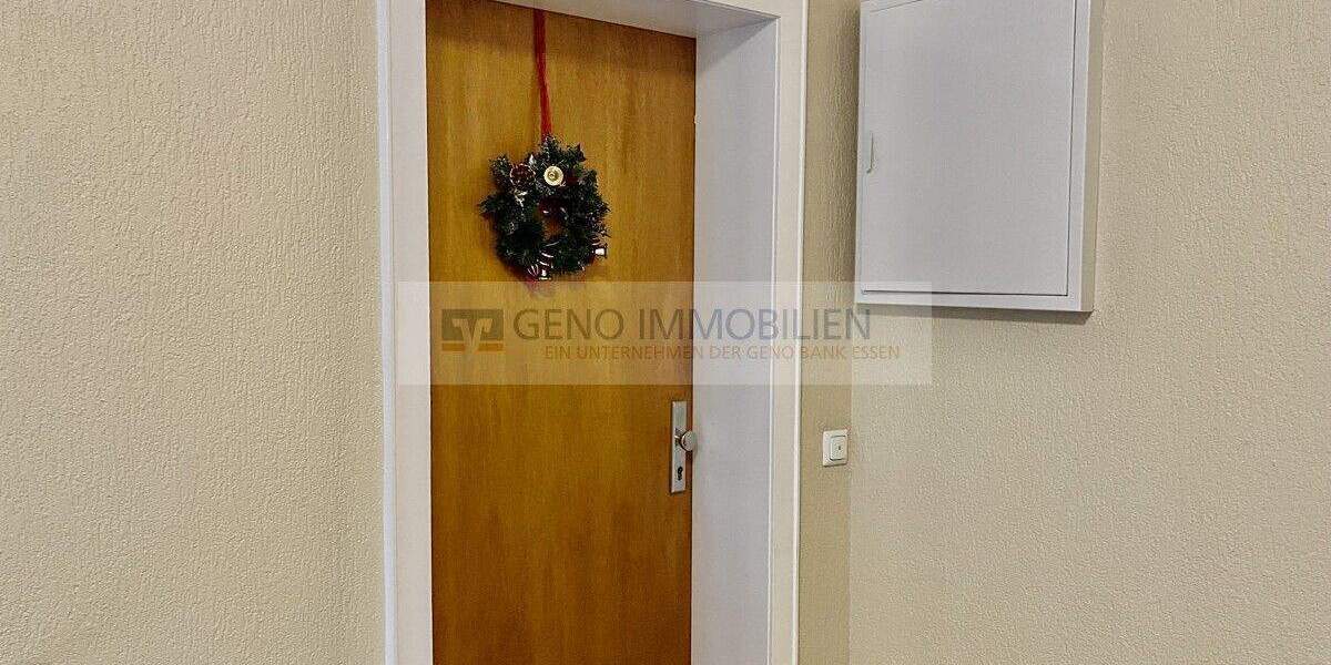 Etagenwohnung Essen / Bergerhausen Bergerhausen - 2 Zimmer, 61 m&sup2;, 129.000&euro; | Angebot:24729570