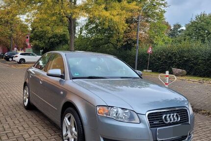 Audi A4 109.000 km 6.990 € Köln 51069