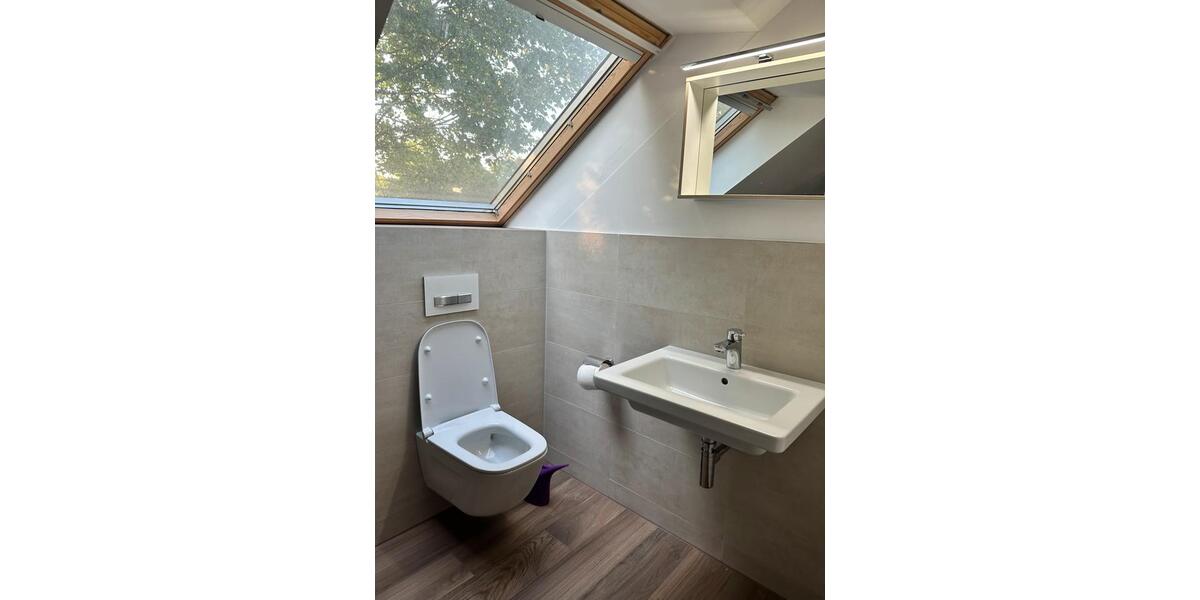 Reihenhaus Düsseldorf Stadtbezirk 7 - 6 Zimmer, 166 m&sup2;, 3.300&euro; | Angebot:27615910
