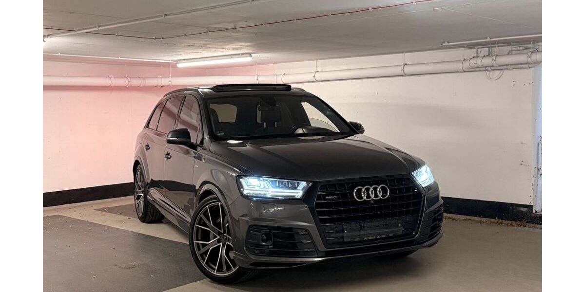 Audi Q7 209.888 km 33.750 &euro; Düsseldorf 40299