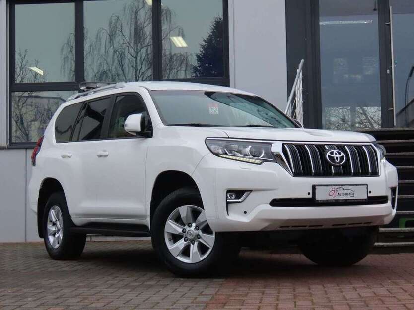 Land Cruiser
