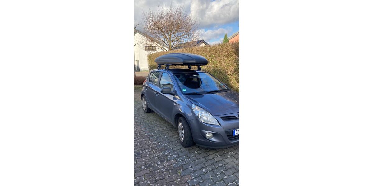 Hyundai i20 150.000 km 3.000 &euro; Köln 50823