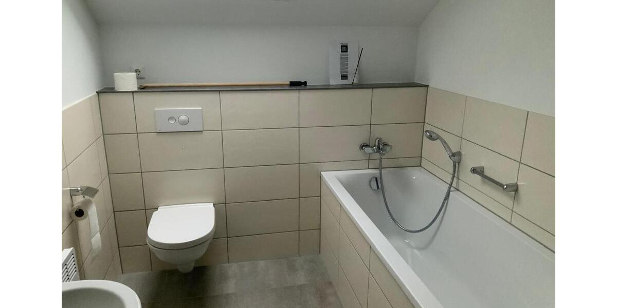Doppelhaushälfte Leichlingen (Rheinland) - 3 Zimmer, 114 m&sup2;, 1.610&euro; | Angebot:27614980