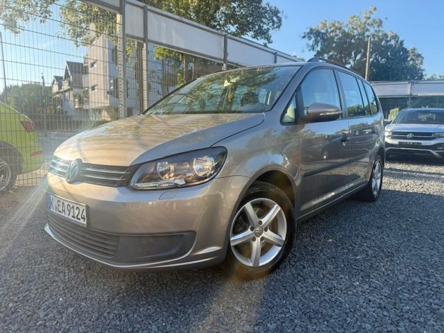 VW Touran 169.000 km 5.700 &euro; Köln 50939