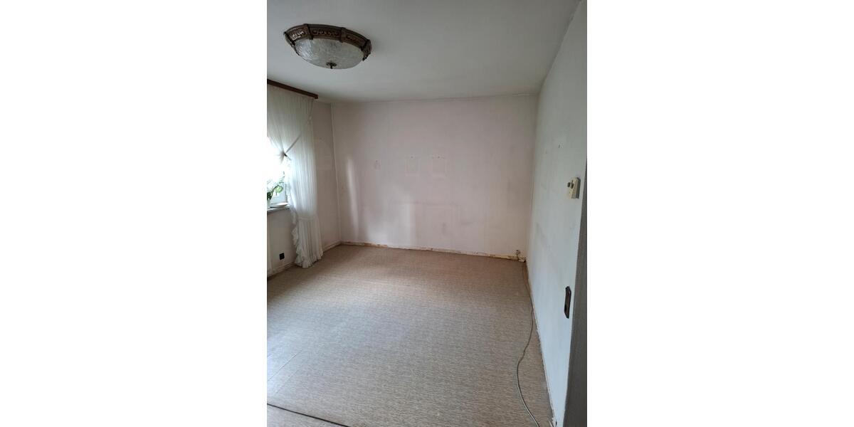 Einfamilienhaus Wuppertal Sedansberg - 7 Zimmer, 145 m&sup2;, 189.000&euro; | Angebot:23504359