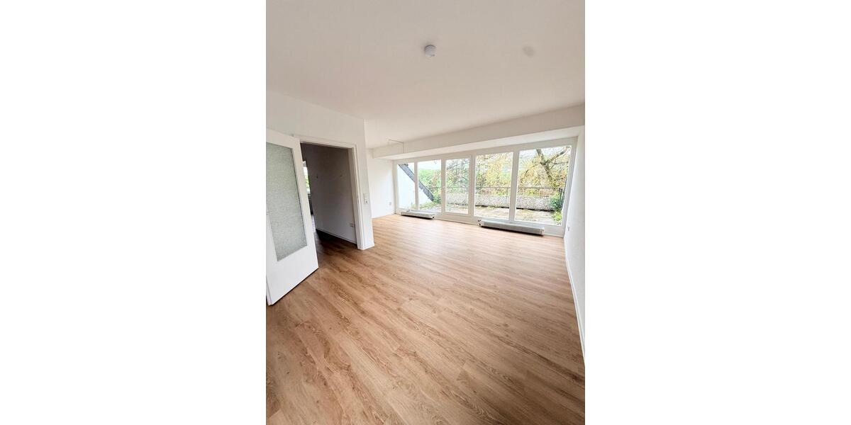 Etagenwohnung Remscheid Lüttringhausen - 3 Zimmer, 86 m&sup2;, 880&euro; | Angebot:26647355