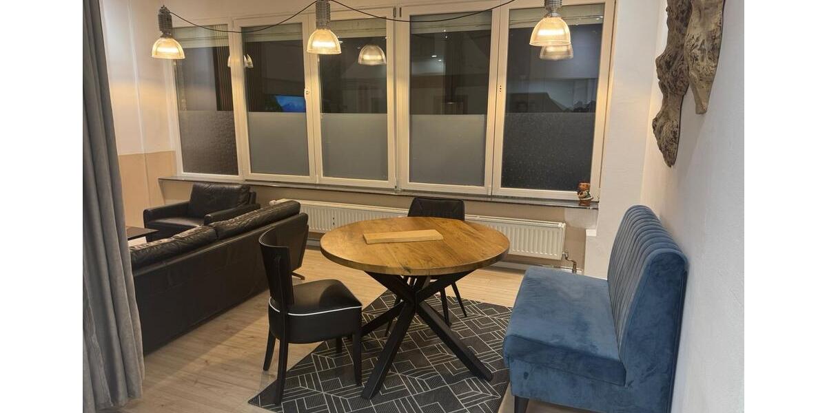 Erdgeschoßwohnung Neuss Holzheim - 1 Zimmer, 65 m&sup2;, 1.350&euro; | Angebot:24755791