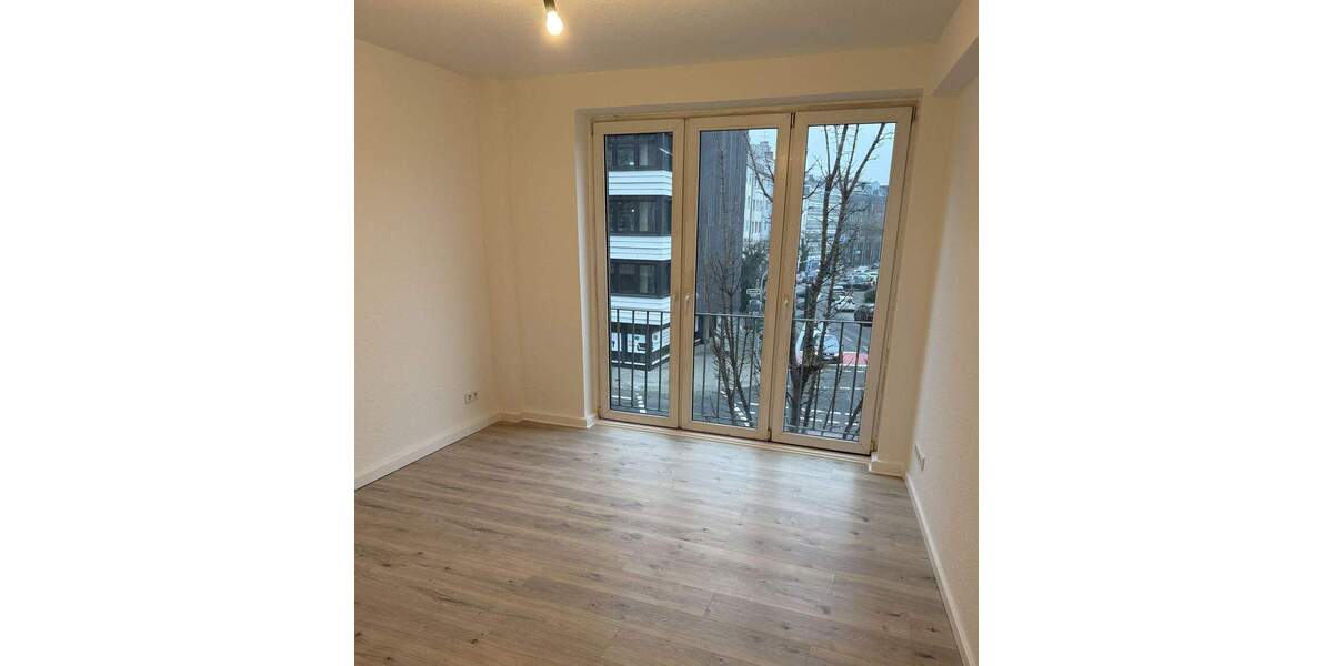 Etagenwohnung Düsseldorf Pempelfort - 4 Zimmer, 87 m&sup2;, 1.070&euro; | Angebot:24775545