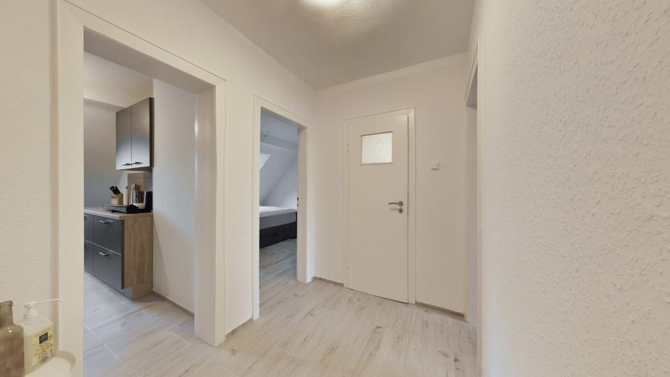 Dachgeschoßwohnung Ratingen Tiefenbroich - 2 Zimmer, 47 m&sup2;, 69.000&euro; | Angebot:26619846