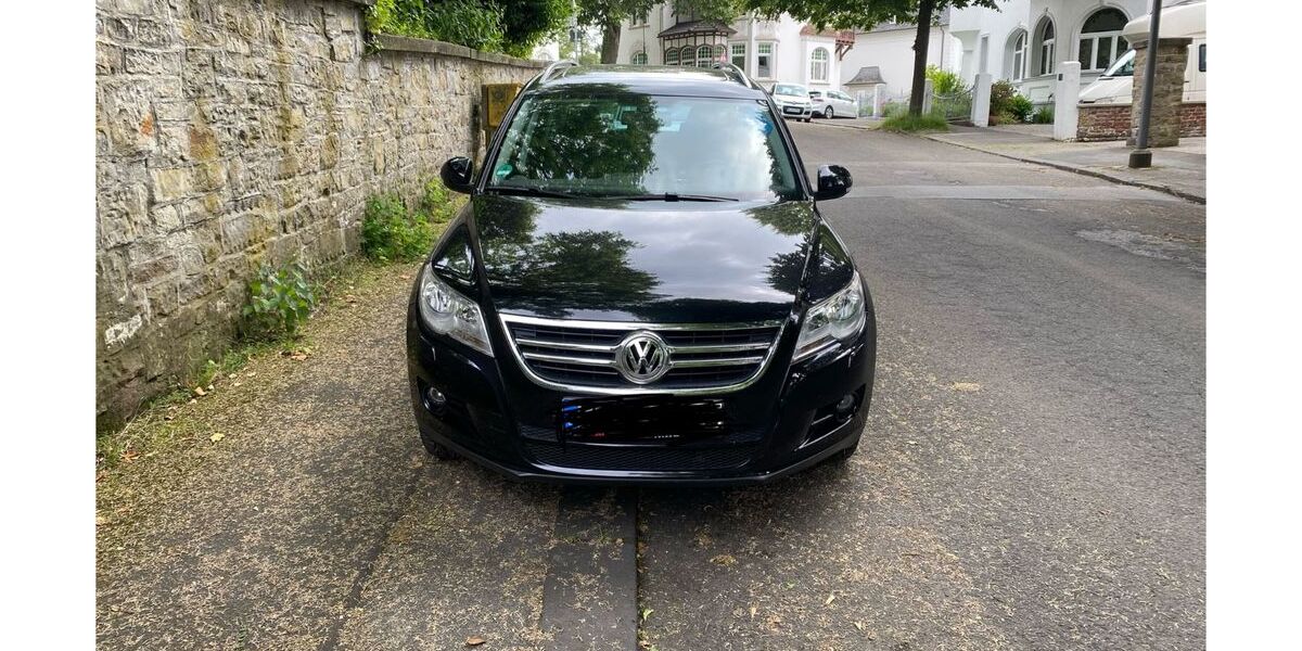 VW Tiguan 140.000 km 6.700 &euro; Wuppertal 42327